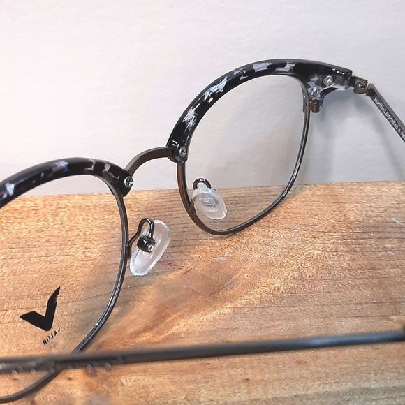 NEW Made in USA Eyeglass Frame, Rx'able, round metal glasses, 49-22-138 trendy - Picture 4 of 7